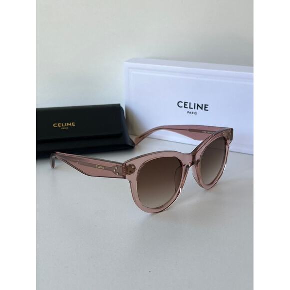 NEW Celine CL40182F Baby Audrey Sunglasses in Pink - Picture 5 of 9